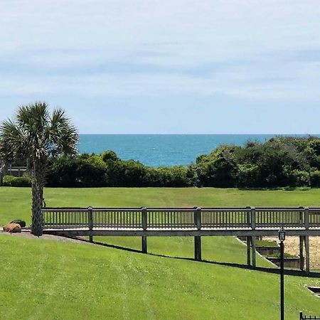 Bright Emerald Isle Condo With Private Beach Access! 외부 사진