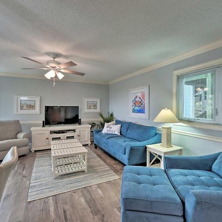Bright Emerald Isle Condo With Private Beach Access! 외부 사진