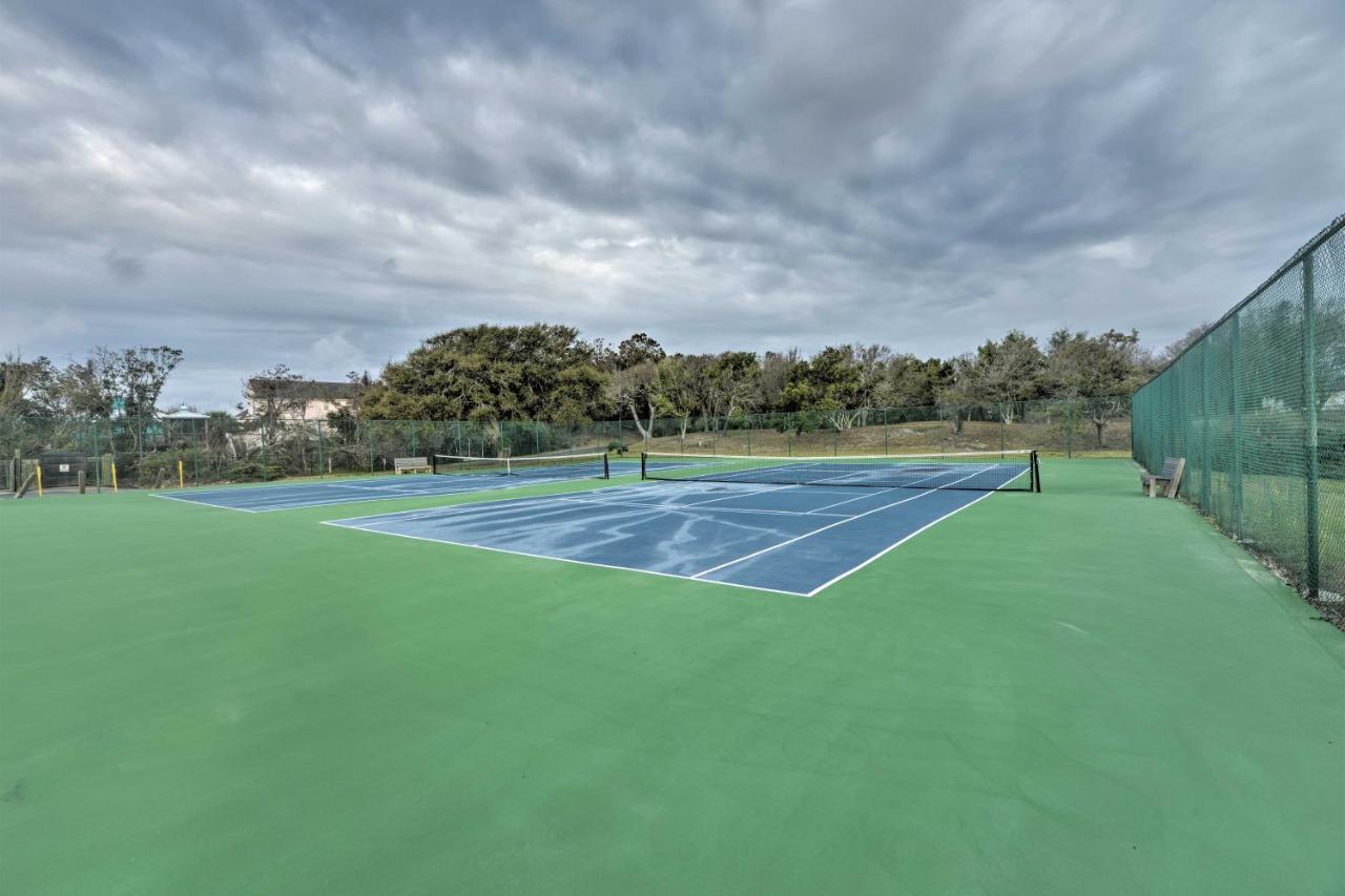Bright Emerald Isle Condo With Private Beach Access! 외부 사진