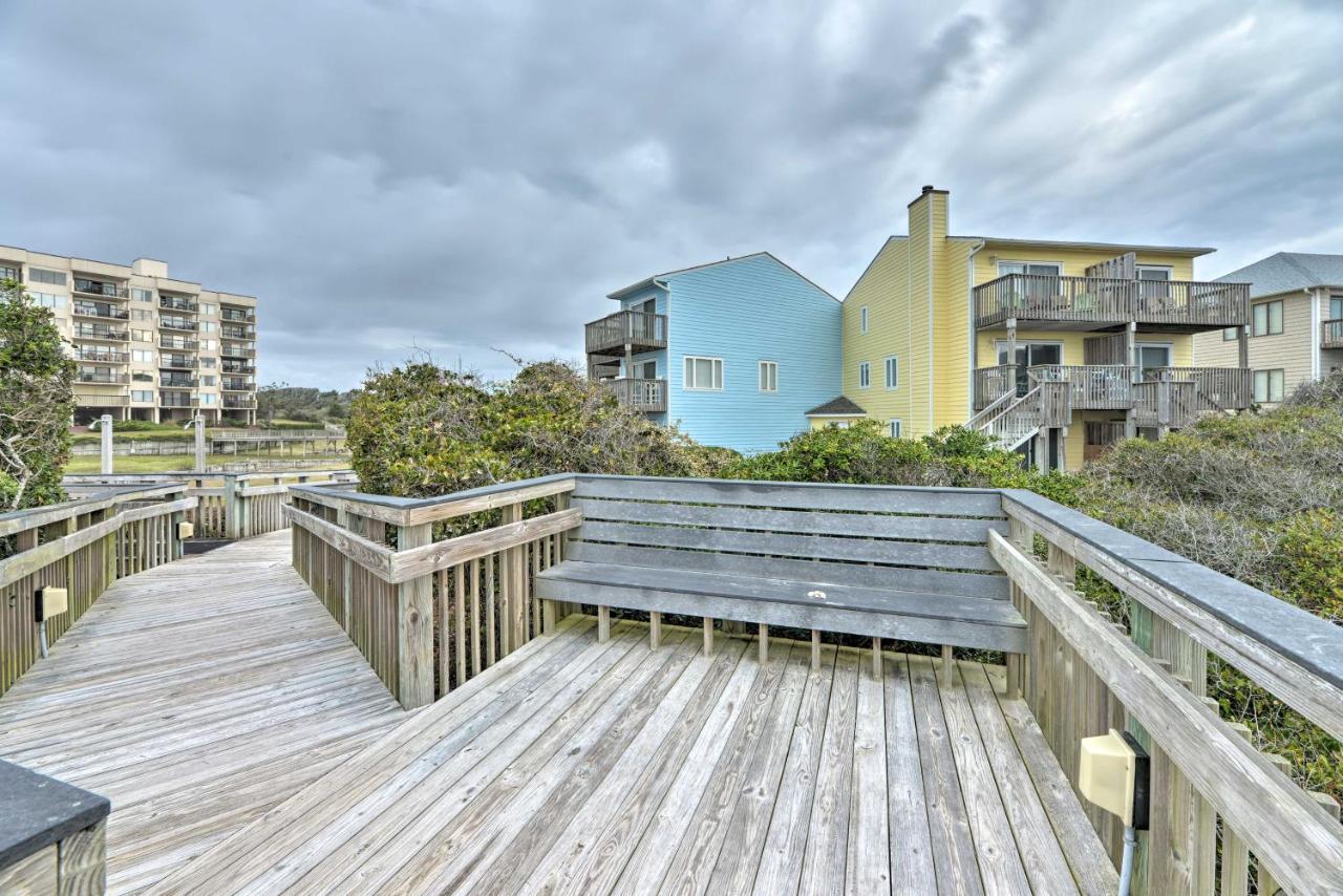 Bright Emerald Isle Condo With Private Beach Access! 외부 사진